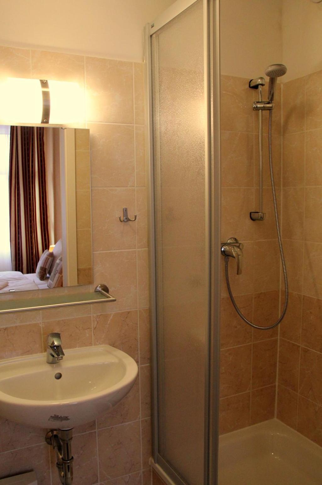 City Hotel Gotland Берлин Екстериор снимка