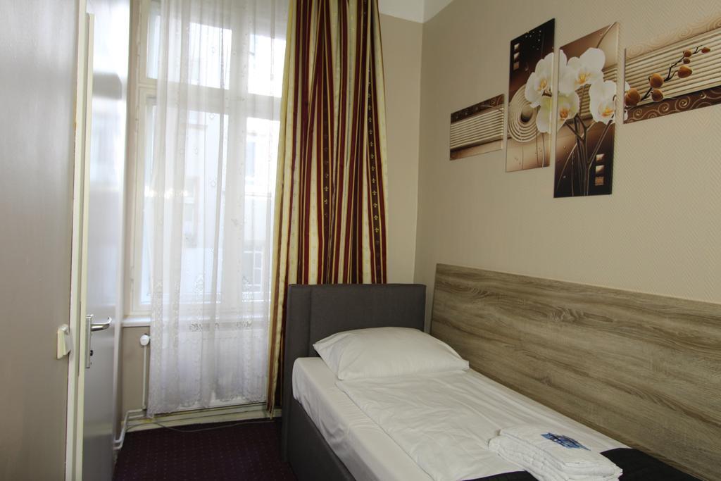 City Hotel Gotland Берлин Екстериор снимка