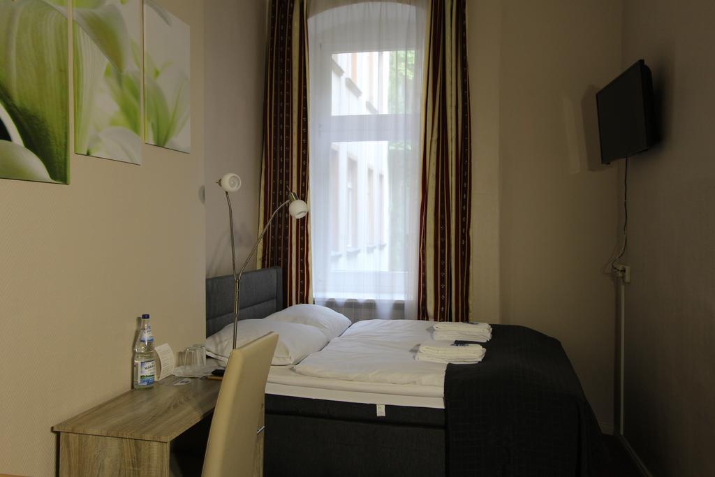 City Hotel Gotland Берлин Екстериор снимка