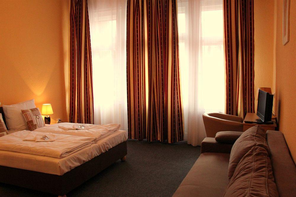 City Hotel Gotland Берлин Екстериор снимка