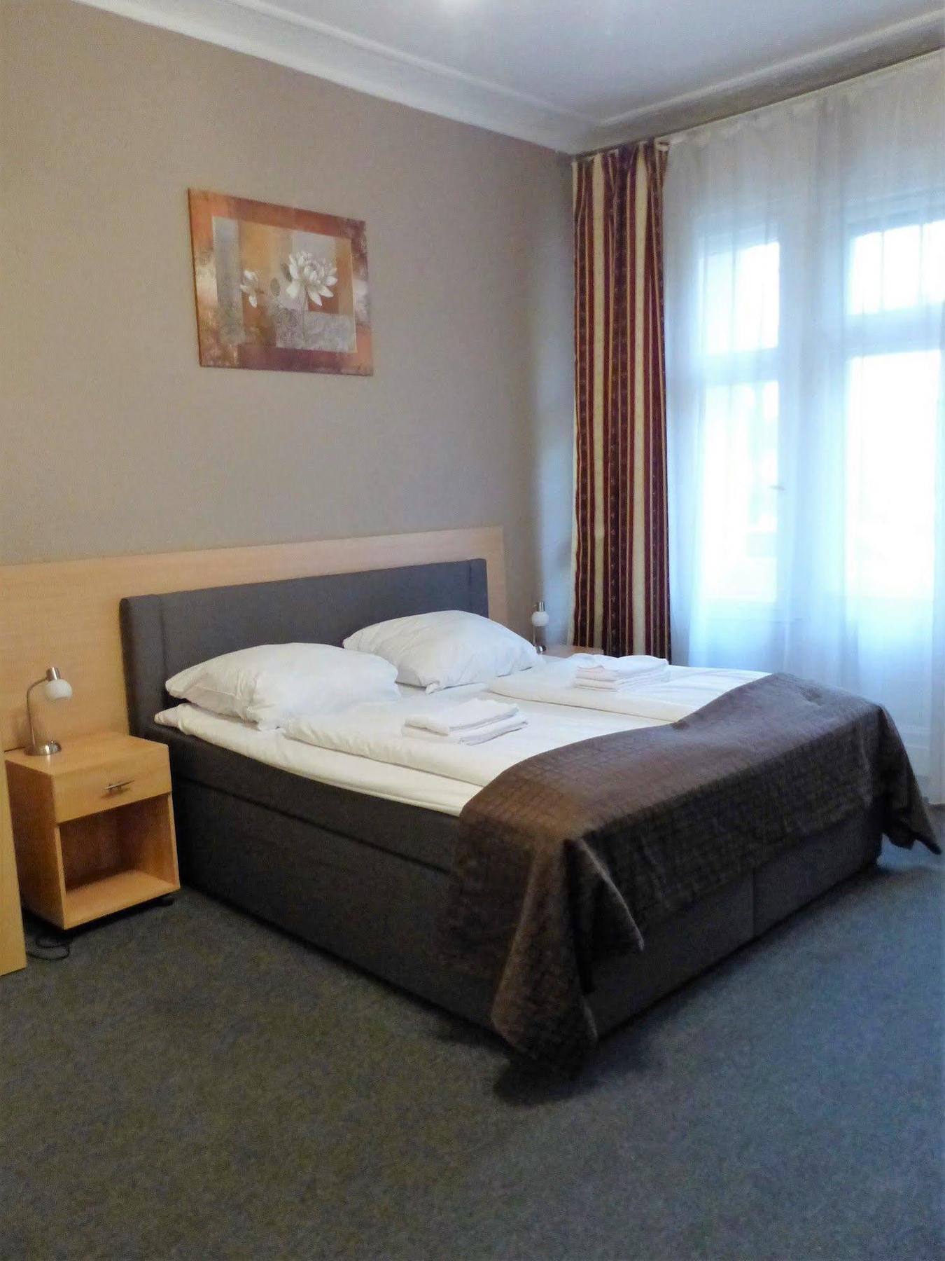 City Hotel Gotland Берлин Екстериор снимка