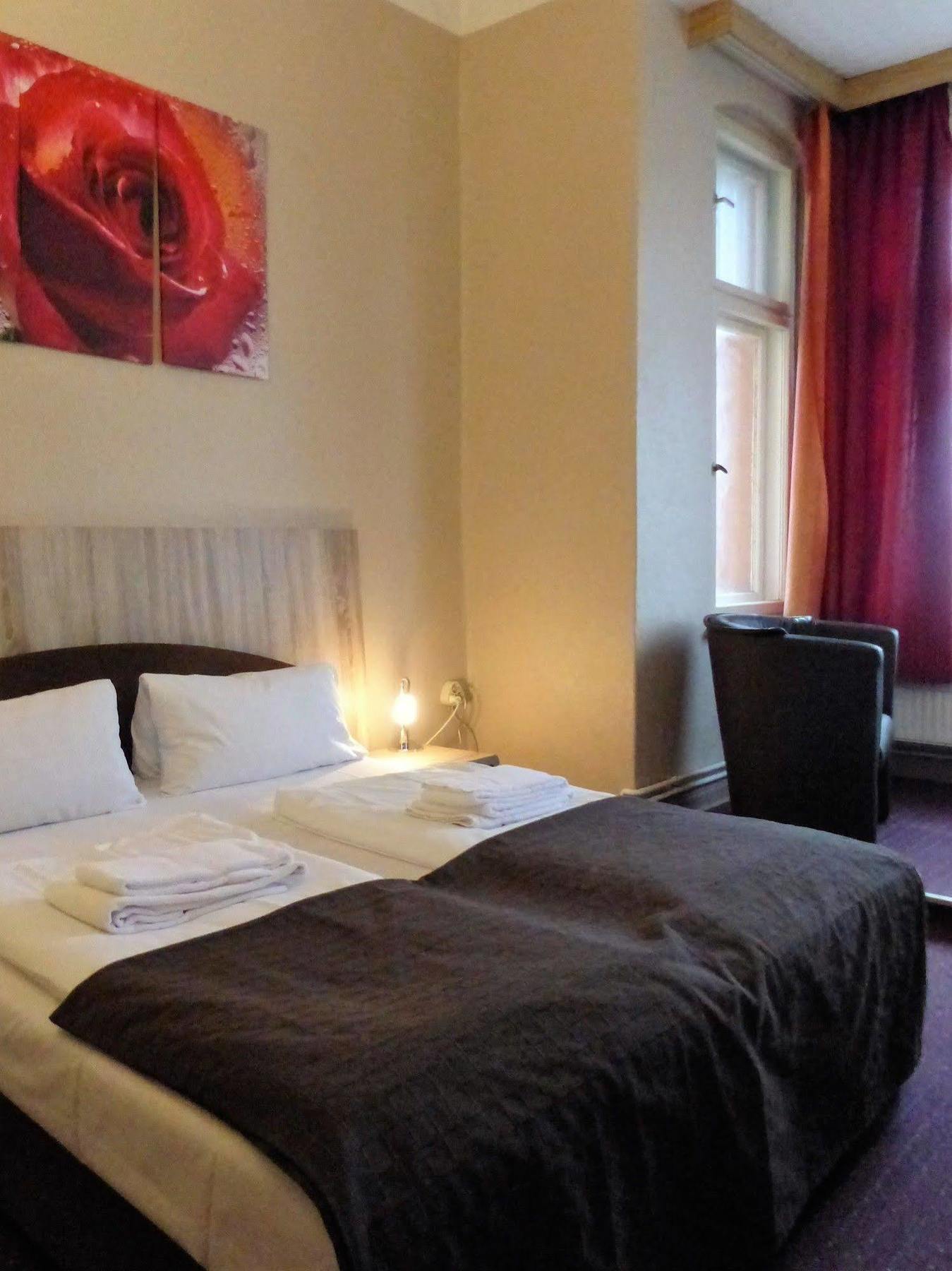 City Hotel Gotland Берлин Екстериор снимка