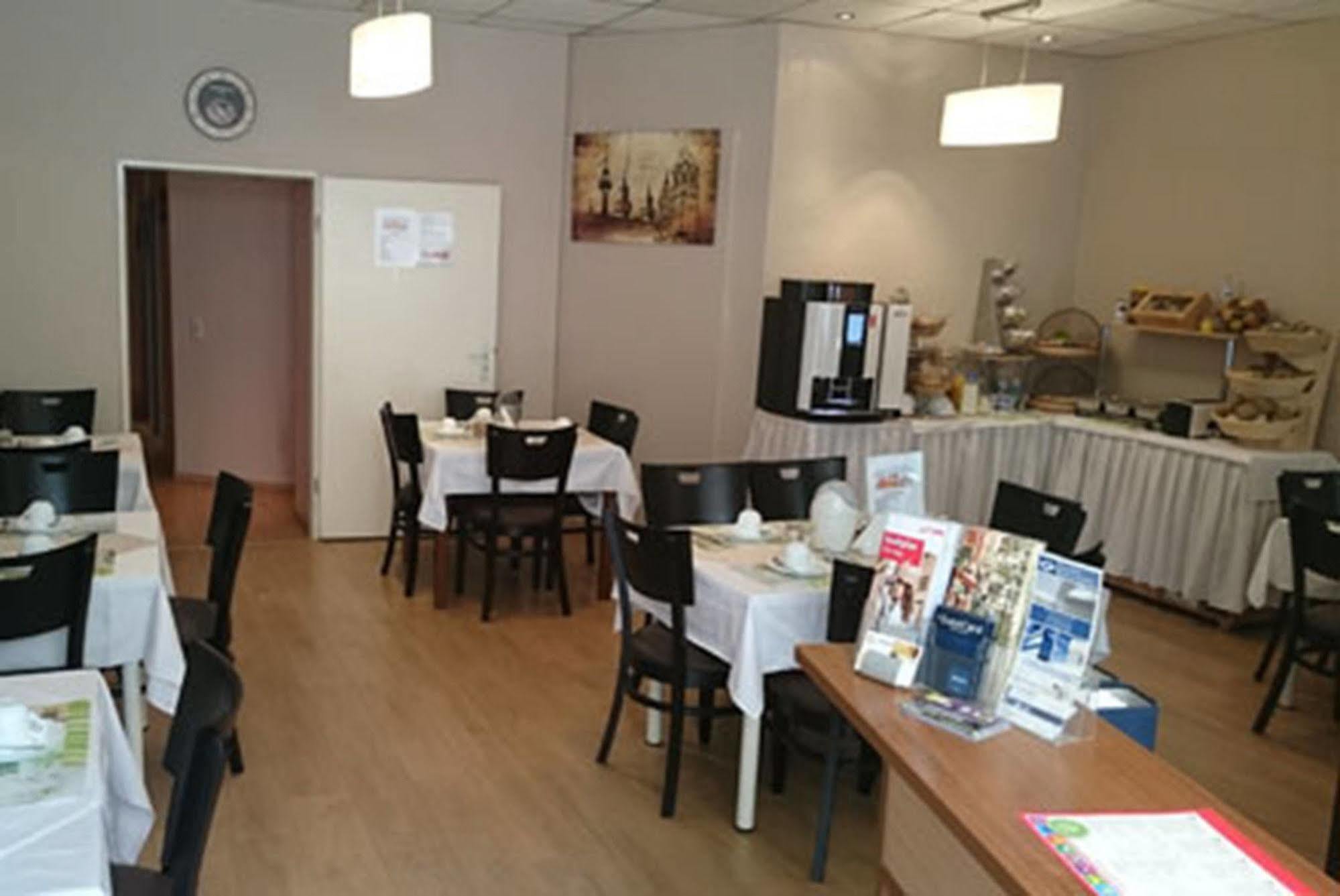City Hotel Gotland Берлин Екстериор снимка