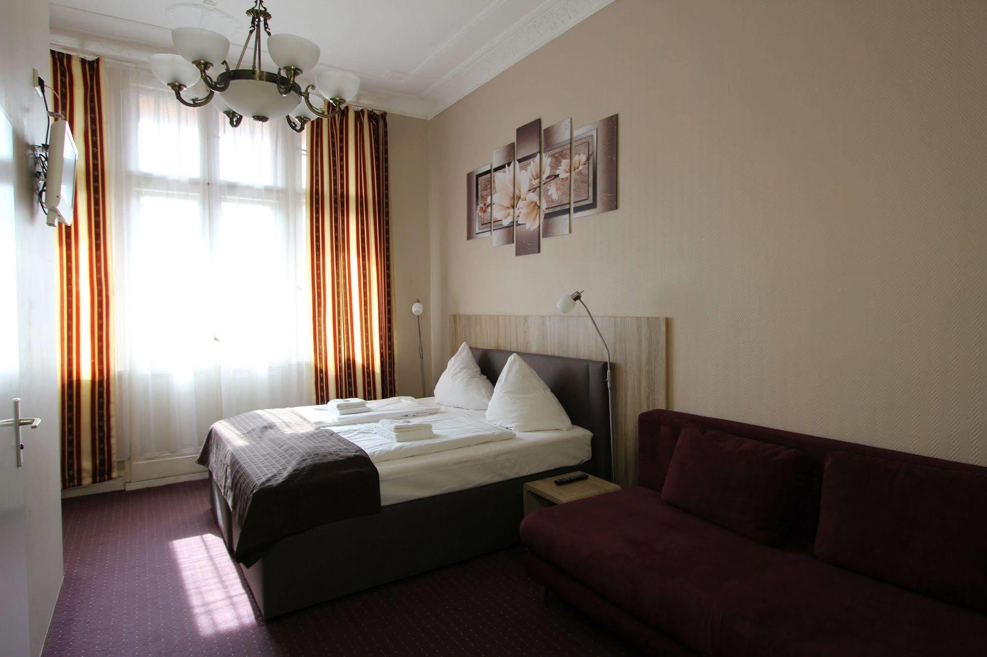 City Hotel Gotland Берлин Екстериор снимка
